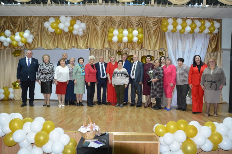 Гости и ветераны школы ..
